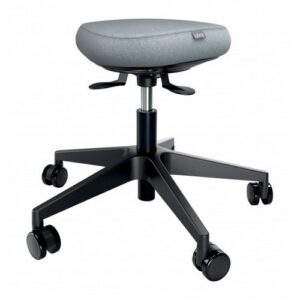 CH1101 | L:Active Sitting Stool w. Wheels and Wob