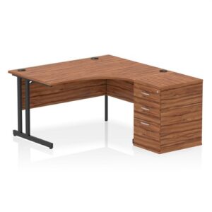 DS6419 | Impulse 1400mm Right Crescent Off Desk