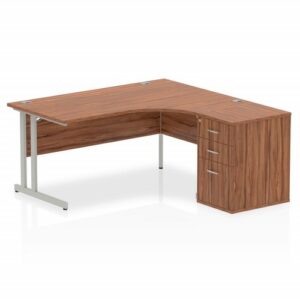 DS6681 | Impulse 1600mm Right Crescent Off Desk