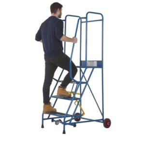 JA7283 | Warehouse Essential Safety 3 Tread